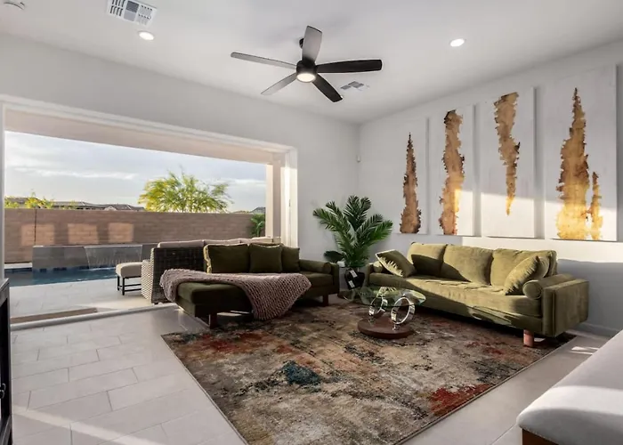 Luxe 4br Retreat With Pool, Hot Tub And Sunset Views * Liberty