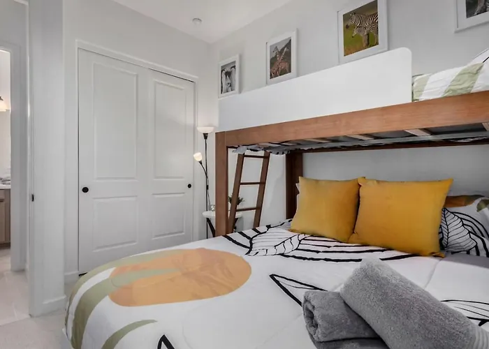 Luxe 4br Retreat With Pool, Hot Tub And Sunset Views Liberty