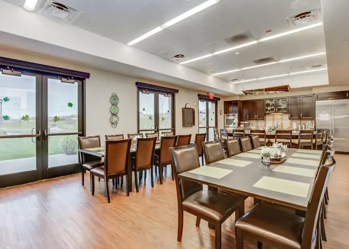 Luxe 4br Retreat With Pool, Hot Tub And Sunset Views Holiday home Liberty