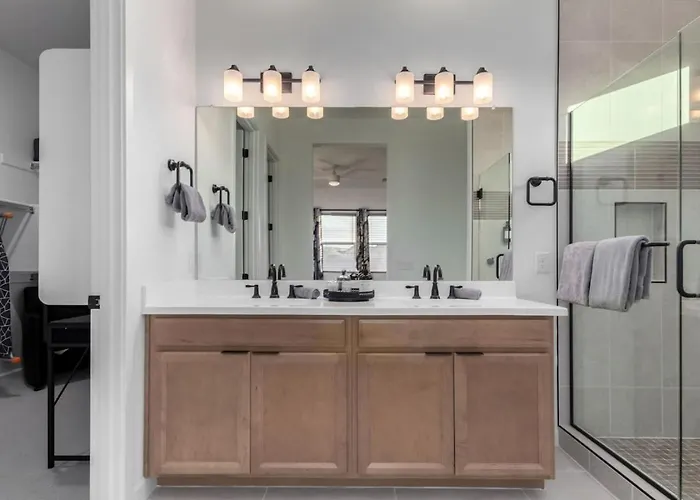 Luxe 4br Retreat With Pool, Hot Tub And Sunset Views Holiday home