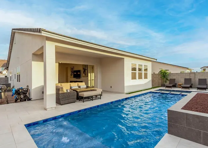 Luxe 4br Retreat With Pool, Hot Tub And Sunset Views * Liberty